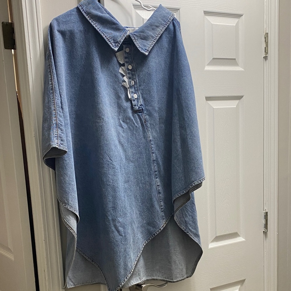 Source Unknown Light Blue Denim Cape